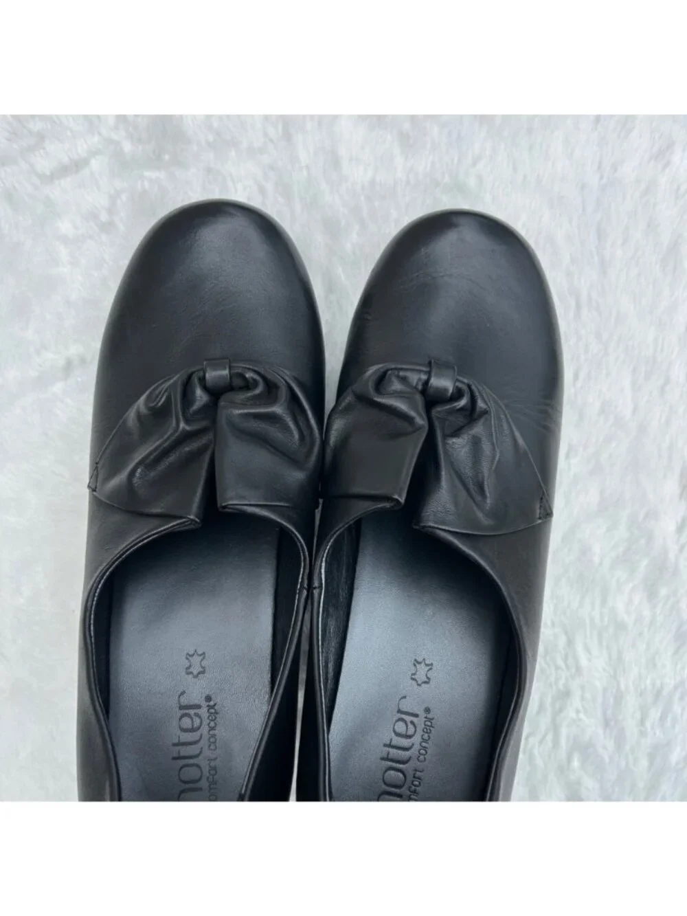 hotter classic black